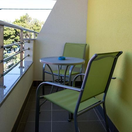 Nemira Sunny Apartments Omiš Quarto foto